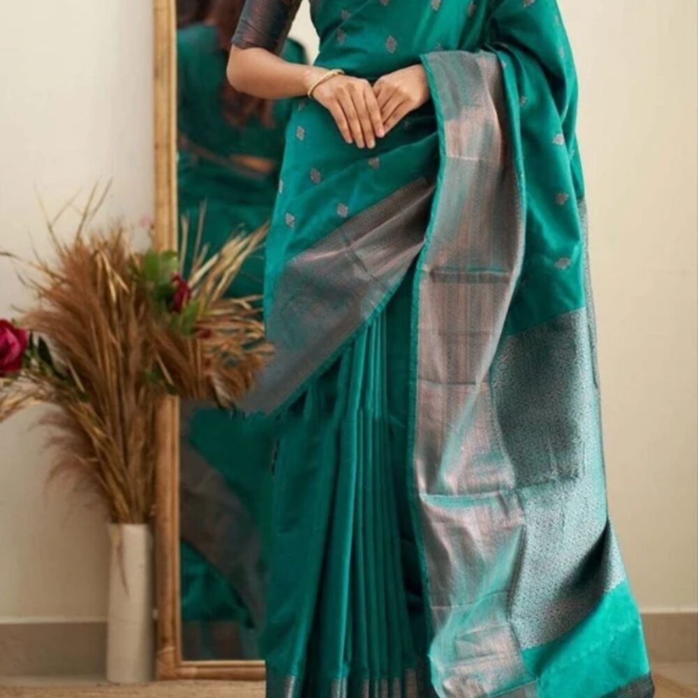 Valainaar Sarees